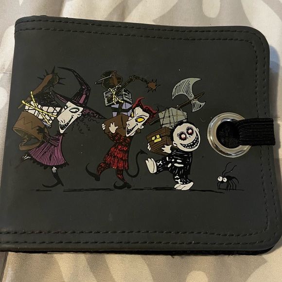 Hot Topic Bags Preloved Nightmare Before Christmas Wallet With Lock
